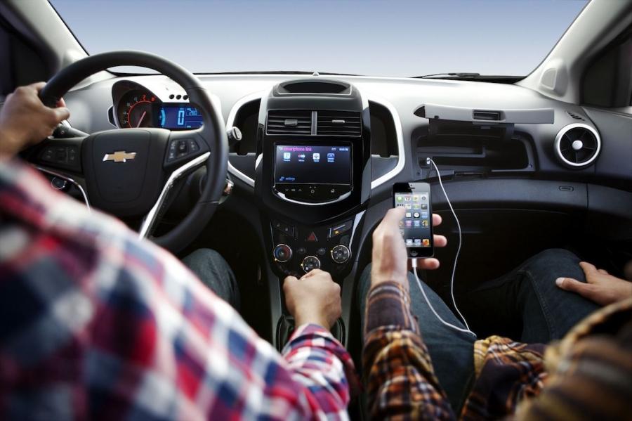  Chevrolet Sonic 2014 года  (фото 5 из 5)